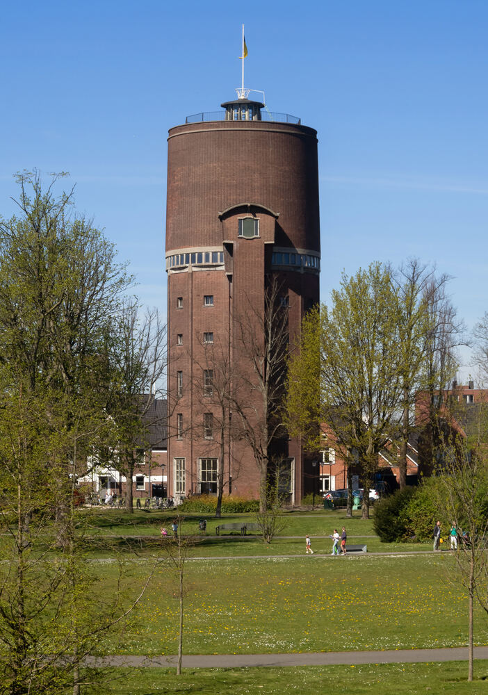 De Watertoren in Vlaardingen, waar BewustBAS personal training geeft op de vierde verdieping